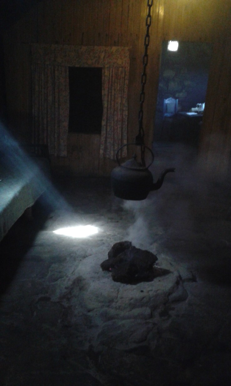 F70D6569-C18E-4E49-96E3-E66CAF47ED4C