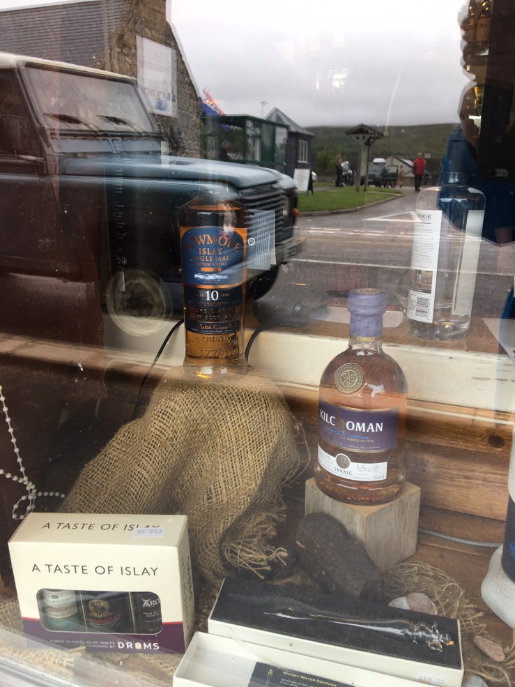 04C18DA4-13B1-45AA-A747-121647A24C35